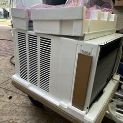 LG AIR CONDITIONER 24500 BTU
