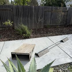 Metal Grind Rail + Kicker -Great For Backyard Practice