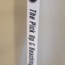 Pick And Reach Out Tool  36"" 
