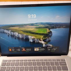 Surface Laptop Studio 2 14" Touchscreen Gaming Microsoft Laptop NVIDIA RTX 4050 Intel i7 16GB RAM 512GB SSD Windows