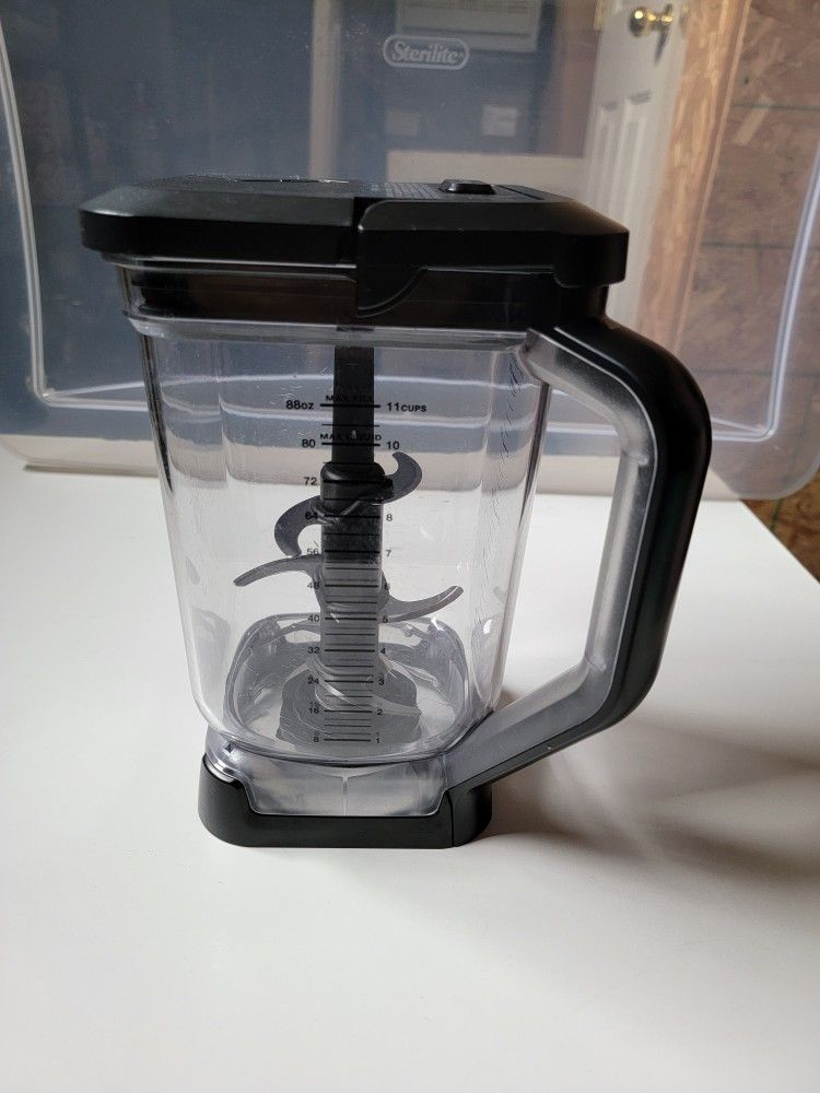 Ninja Blender Pitcher 88OZ BL2012 30 Pitcher Blade and Lid