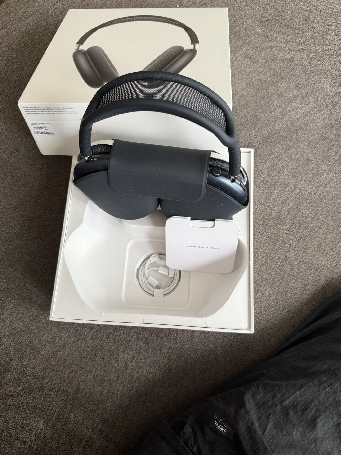 AirPods Max