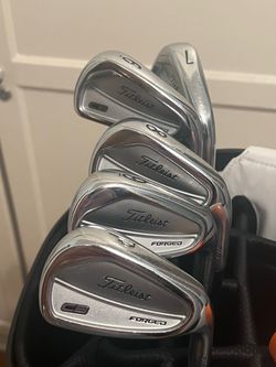 Titleist 716 CB Forged Iron Set 4-PW – 7 Clubs
