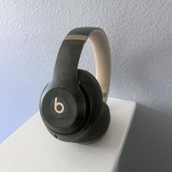 Beats by Dre Studio 3 Camo Exclusive