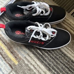 Heelys!!  Brand New 