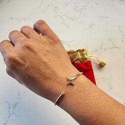 Louis Vuitton bracelet 4 Sale!!!