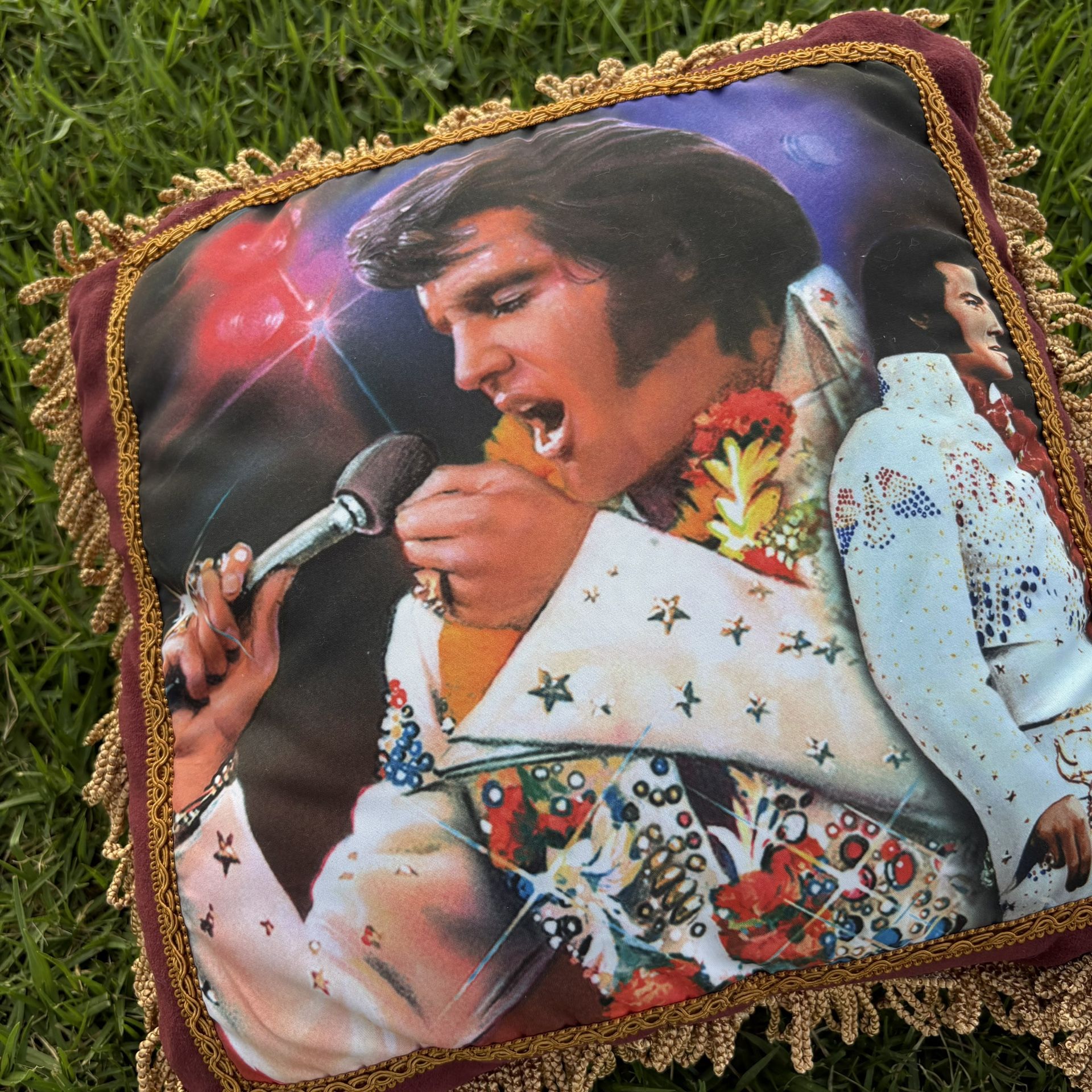 Vintage Elvis Presley Decorative Throw Pillow – Double Sided