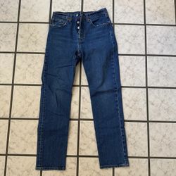 Levi's 501 blue jeans