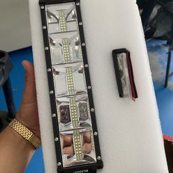 BLAZER 11.5”  + 3 “LED FLOOD LIGHT