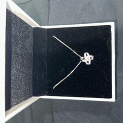 Brand New Sterling Silver Necklace 