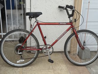 DIAMONDBACK SAND STREAK CRUISER BIKE