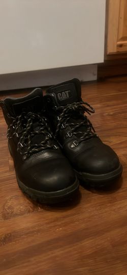 Cat Waterproof Steel Toed Boots Women’s 7.5