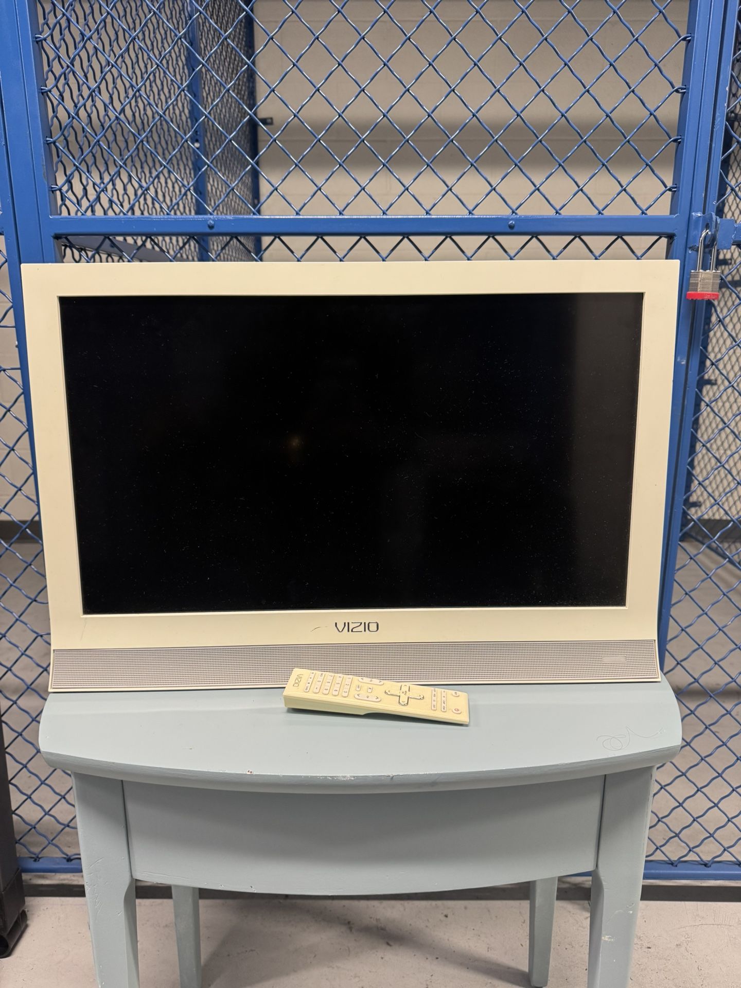VIZIO 26” LCD HDTV with Remote