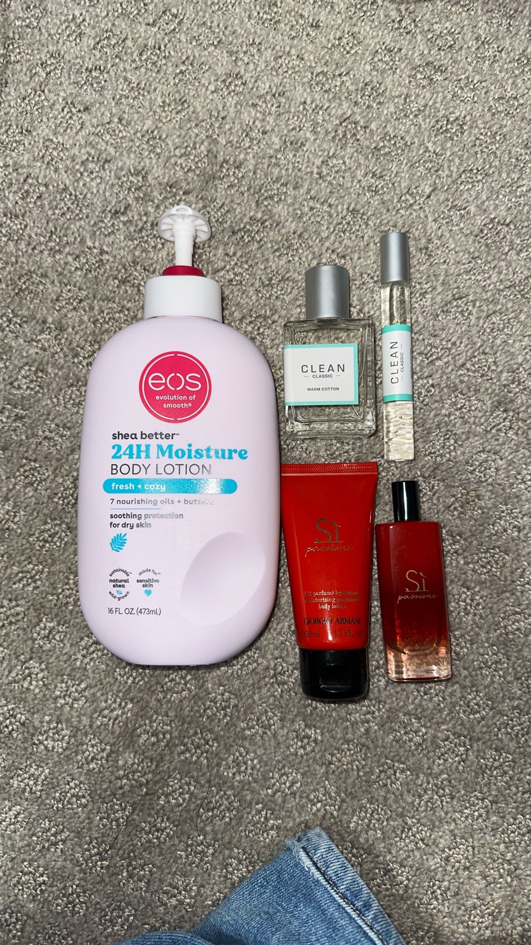 Lot Of Mini Perfume And Lotion 