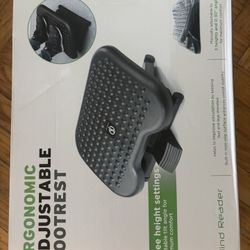 Adjustable Footrest 