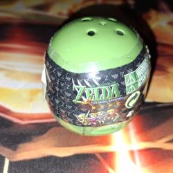 2018 TOMY GACHA BALL THE LEGEND OF ZELDA: FOUR SWORDS ADVENTURE LINK MYSTERY FIGURE BALL...NEW...SMOKE FREE HOME...$15...