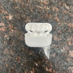 Apple AirPods Pro’s Headphone 
