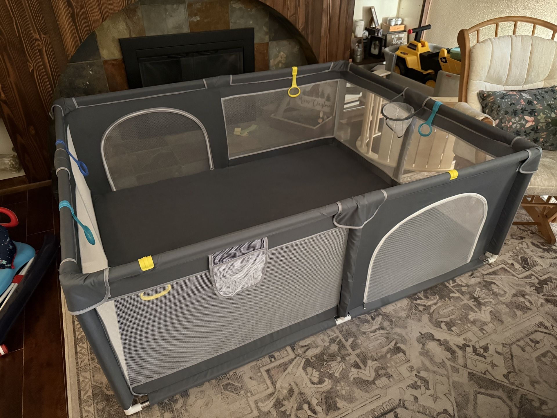 Baby/Toddler Play Pen 71x59x26