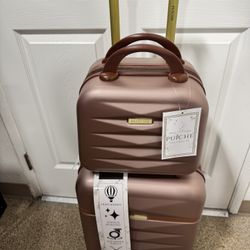 Carry On With Matching Cosmetics Or Personal Case New