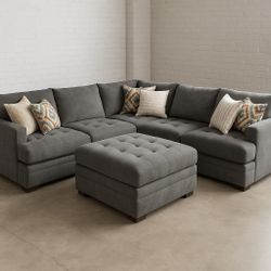 Thomasville Tisdale Modular Sectional 6-piece Dark Gray with Storage Ottoman  Retails over $1,800 Now half off!!!!  Features: Modern Style with a Clea