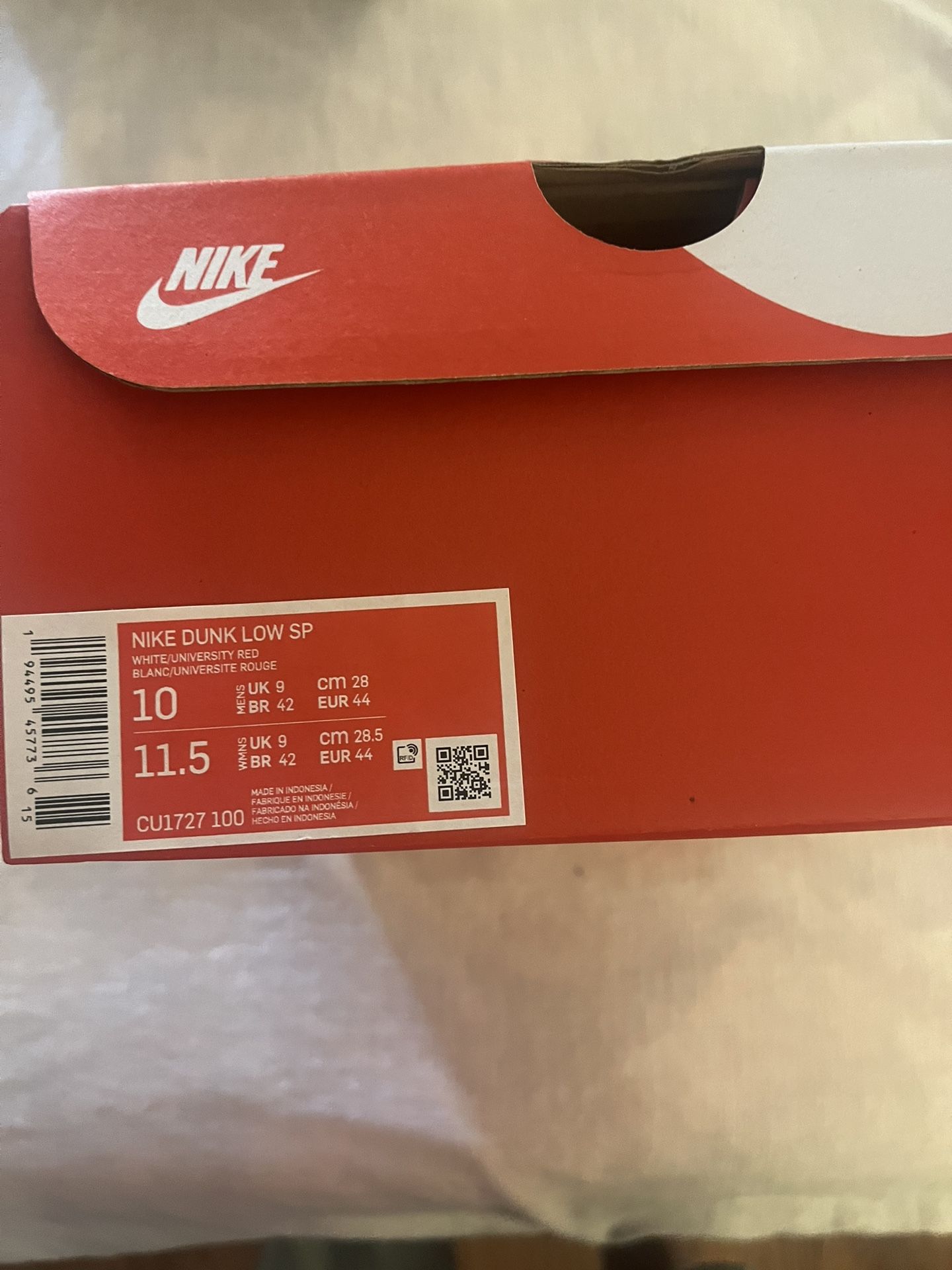 Nike Dunk low University red