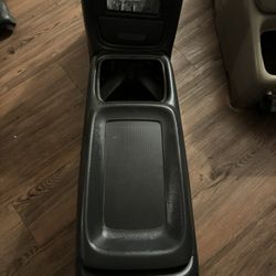 99-06 Silverado Center Console