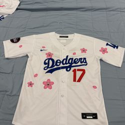 Dodgers Ohtani 17 Jersey (Small Size) - MLB World Tour Tokyo Series 2025 version