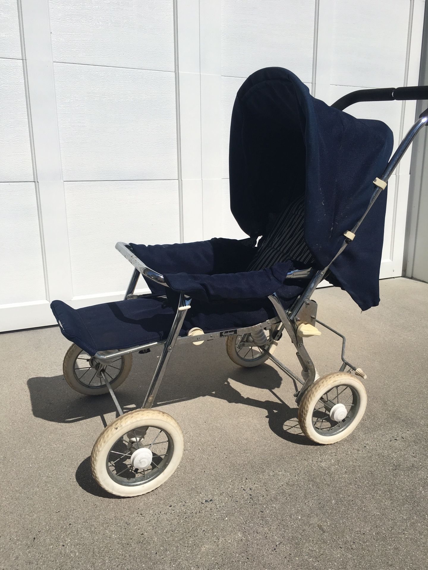 Swedish Baby Stroller (EmmalJunga Pram)