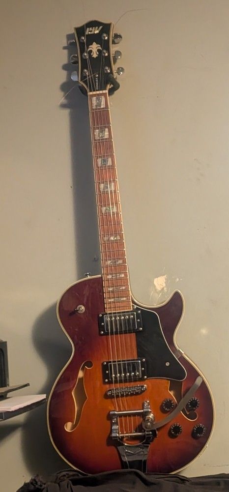 Hollow Body Electric Guitar