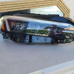2022 - 2025 HONDA CIVIC RIGHT HEADLIGHT PASSENGER SIDE LED GENUINE USED OEM.  D3
