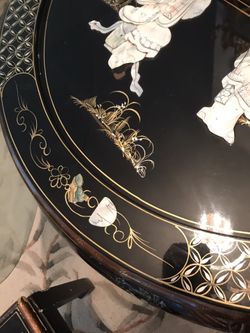 Chines Coffee Table With 4 Stools