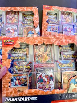 Pokemon Charizard EX premium collection ( 3 available )
