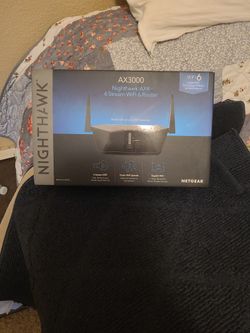 Nighthawk AX3000 4 Stream 6 Router