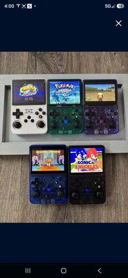 R36S Retro Handheld Console