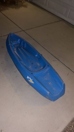 Wave kids kayak