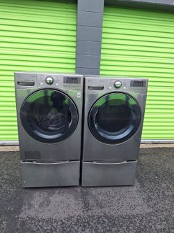 Lg frontload set on pedestals