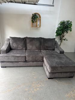 Staton Sectional Sofa