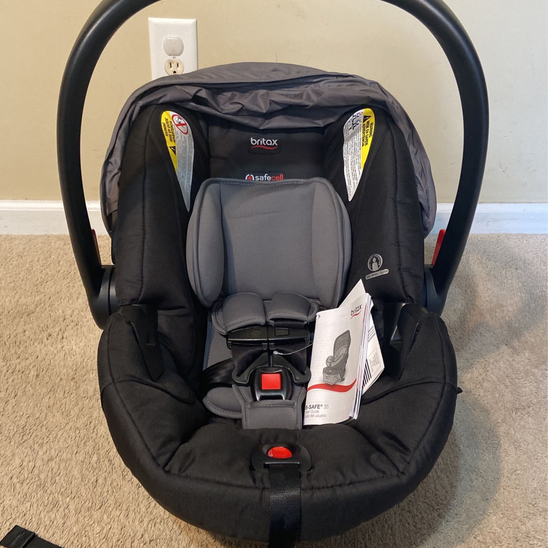 Britax B-Safe 35 Infant Car Carrier