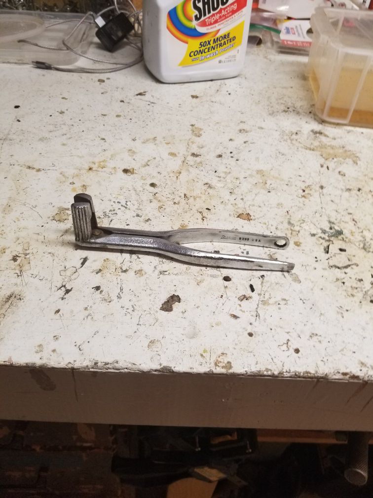 Snap-on pliers