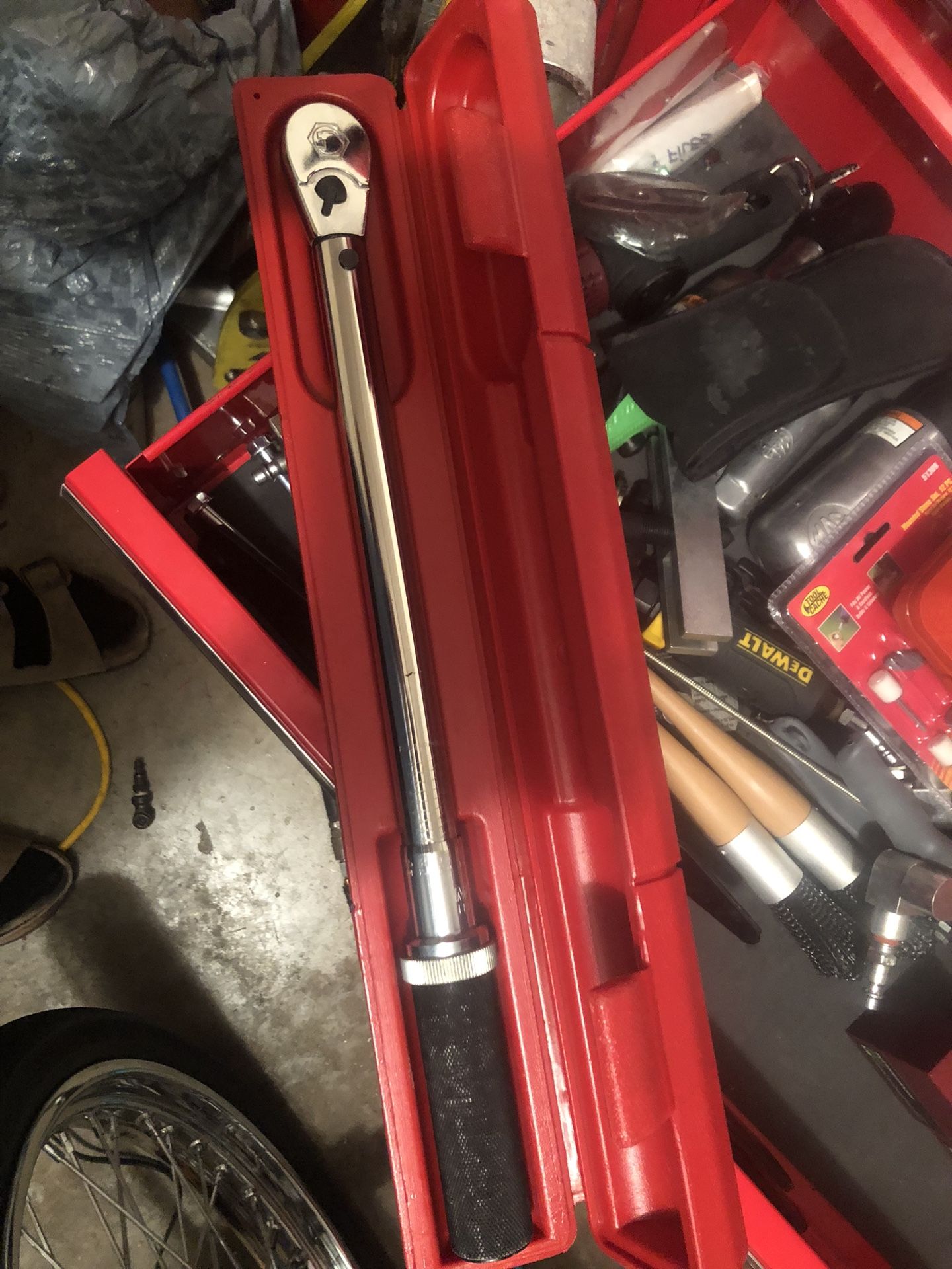 Mac Tools 3/8 Torque Wrench 10-100 Ft.lbs.