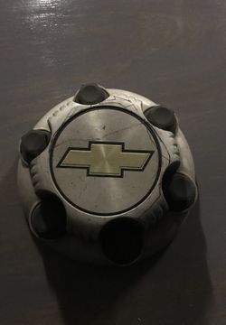 Chevy truck 6 Lug Center cap