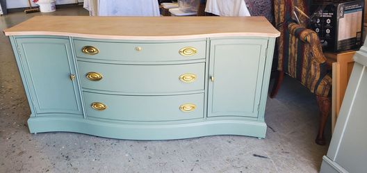 Bassett buffet server lowboy