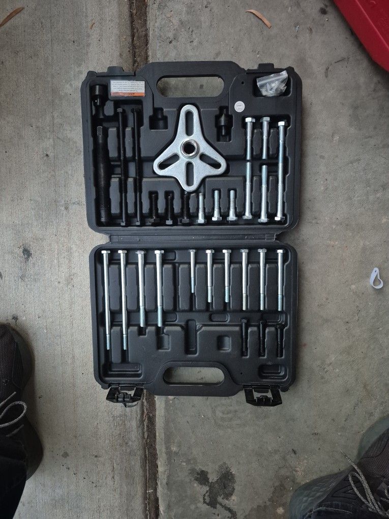 Pulley Puller Tool