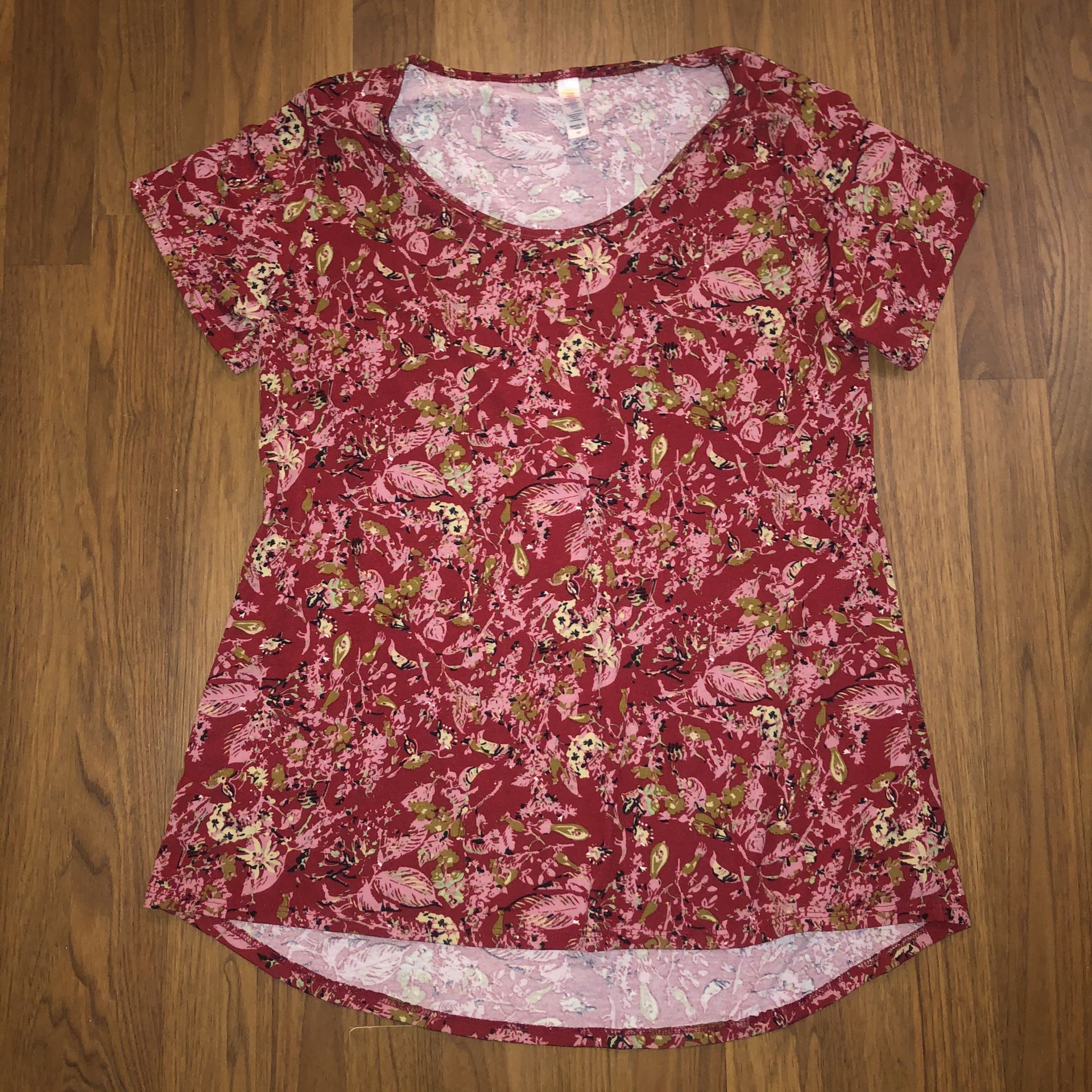 LuLaRoe Classic T