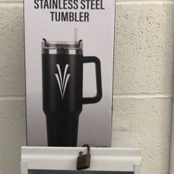 40 ounce stainless steel Tumblr