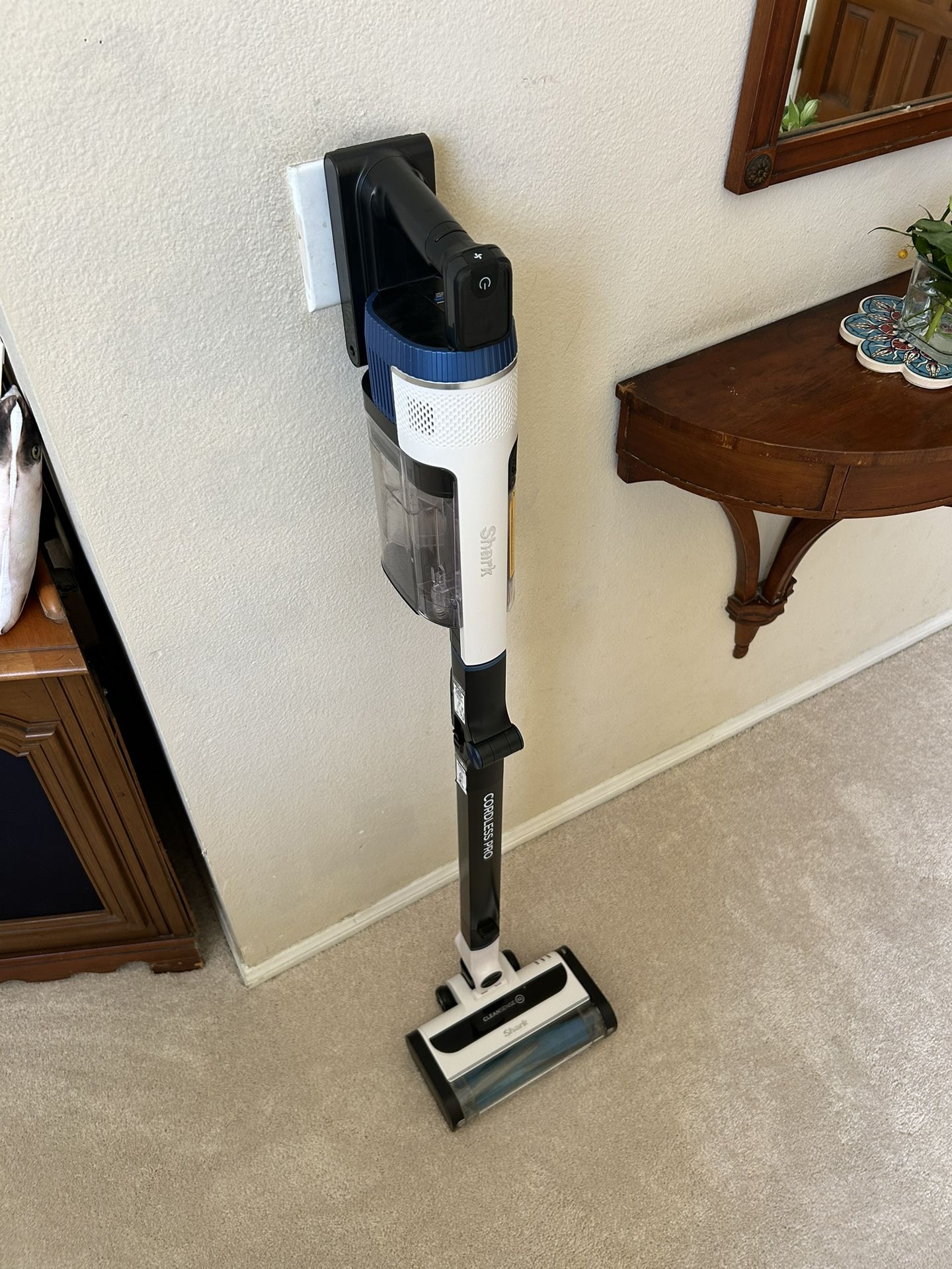 Shark PowerPro Pet Cordless Vacuum
