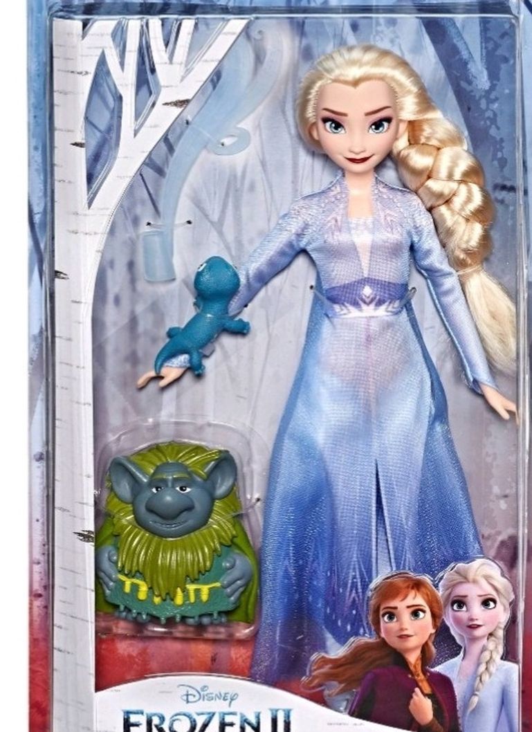 *NEW* Frozen II - Elsa Doll in Travel Outfit w/ Pabbie & Salamander Figures Toy