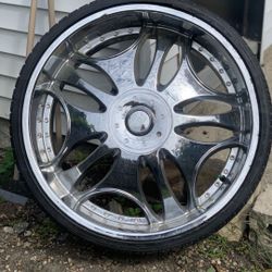 24”” wheels of a 07 Chrysler 300 5 lug