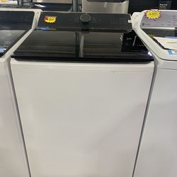 LG Washer with AI Wash option- Great Deal!