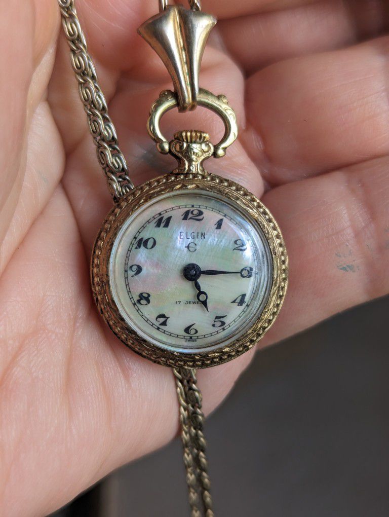Ladies Antique Elgin Pocket Watch 